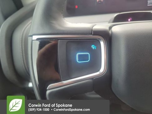 Certified 2025 Ford Expedition Max Platinum image 33