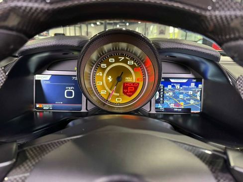 Used 2022 Ferrari 812 GTS image 21