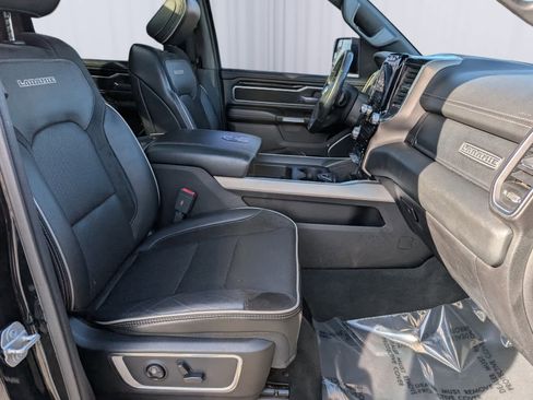 Used 2019 RAM 1500 Laramie image 9