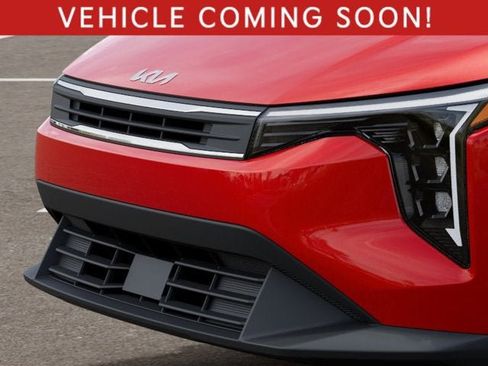 New 2026 Kia K4 FWD image 12