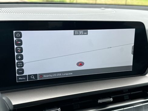 Used 2025 Kia Telluride S FWD image 18