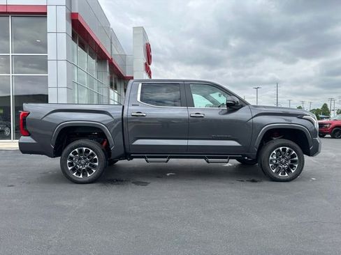 New 2026 Toyota Tundra Limited AWD/4WD image 8