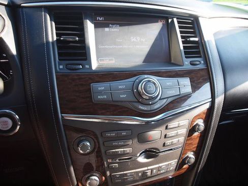 Used 2017 Nissan Armada SV AWD/4WD image 11