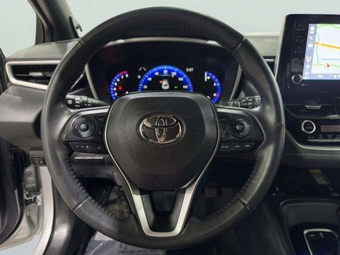 Used 2022 Toyota Corolla XSE image 17