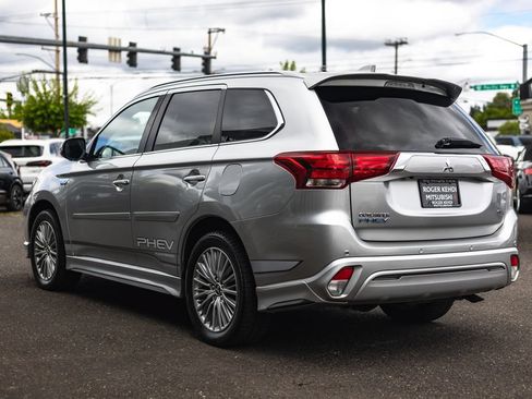 Used 2022 Mitsubishi Outlander GT AWD/4WD image 10