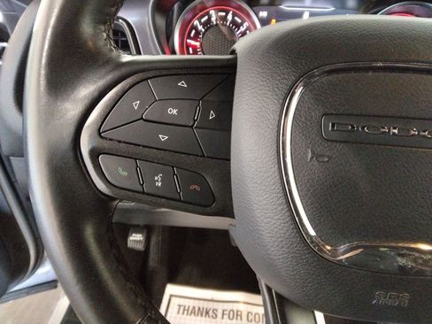 Used 2023 Dodge Challenger SXT image 12