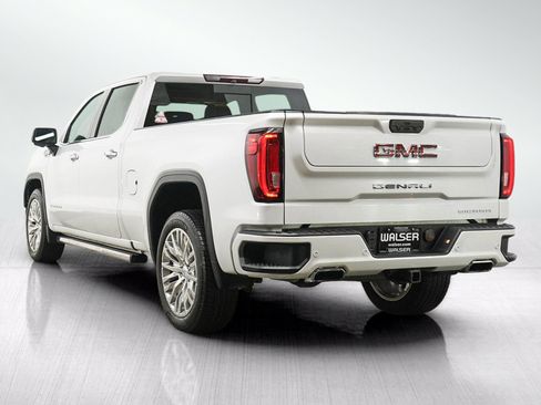 Used 2019 GMC Sierra 1500 Denali w/ Denali Ultimate Package AWD/4WD image 3