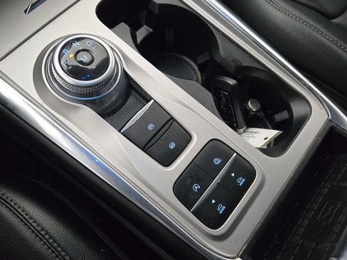 Used 2021 Ford Explorer Limited w/ Equipment Group 301A image 27