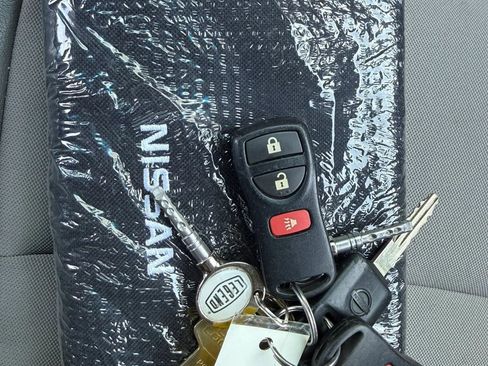 Used 2018 Nissan NV 2500 SV RWD image 34