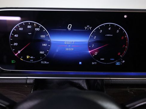 Used 2024 Mercedes-Benz GLS 450 4MATIC image 12