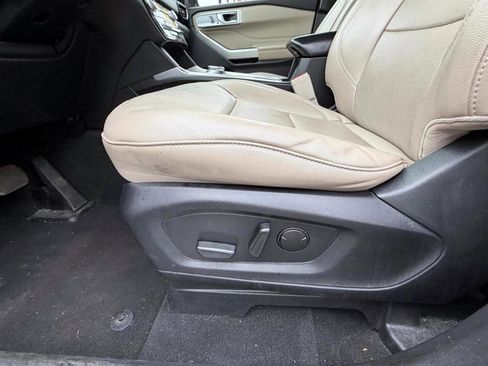 Used 2023 Ford Explorer Limited RWD image 15