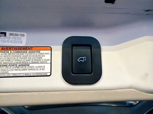 Used 2018 Toyota Sienna Limited Premium image 23