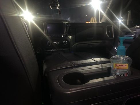 Used 2020 GMC Sierra 2500 Denali w/ Denali Ultimate Package image 13