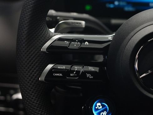 New 2026 Mercedes-Benz GLA 35 AMG 4MATIC image 19