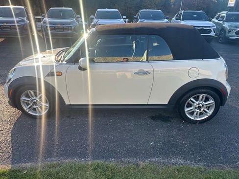 Used 2013 MINI Cooper Convertible image 7