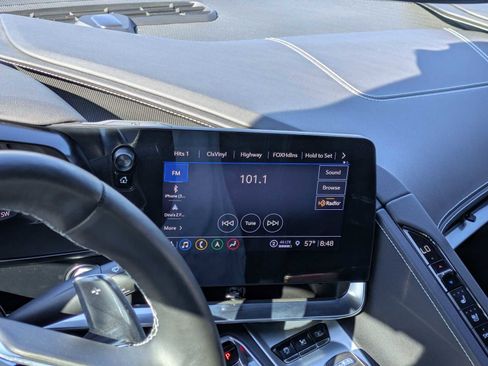 Used 2022 Chevrolet Corvette Stingray Preferred Conv w/ Z51 Performance Package RWD image 23