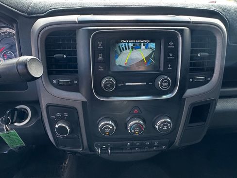 Used 2017 RAM 2500 Tradesman w/ Chrome Appearance Group image 21