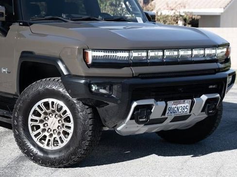 Used 2024 GMC Hummer EV 2X w/ Extreme Off-Road Package image 48