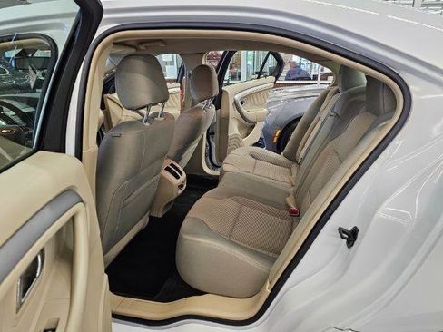 Used 2017 Ford Taurus SEL image 30