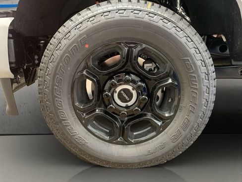 New 2026 Ford F250 XL w/ STX Appearance Package AWD/4WD image 15