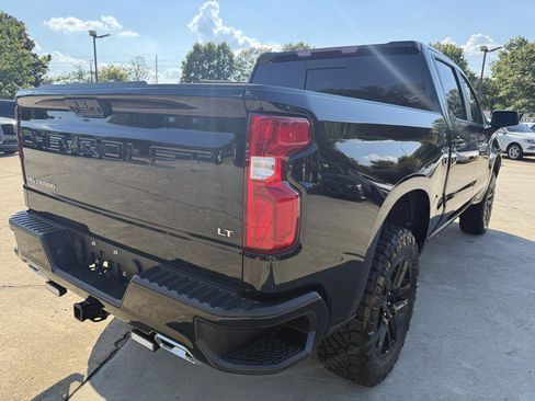 Used 2025 Chevrolet Silverado 1500 LT Trail Boss w/ Convenience Package II AWD/4WD image 5