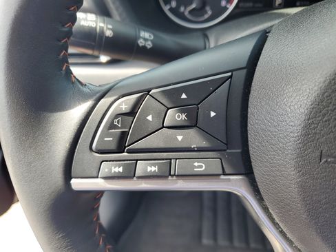 Certified 2023 Nissan Sentra SR image 16