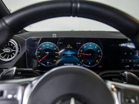 Used 2022 Mercedes-Benz GLA 45 AMG 4MATIC image 27