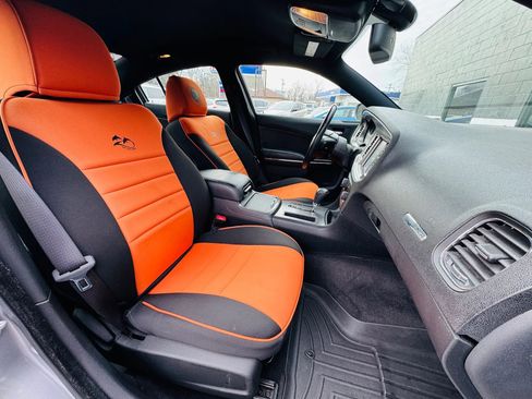 Used 2014 Dodge Charger R/T image 22