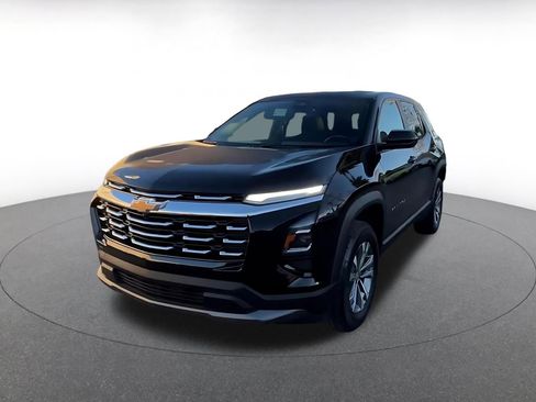 Used 2025 Chevrolet Equinox LT image 7