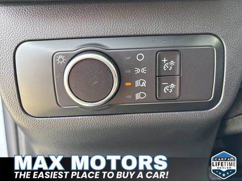 Used 2025 Ford Escape ST-Line FWD image 12