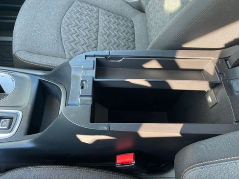 Used 2024 Chevrolet Equinox LT w/ LPO, Floor Liner Package image 13