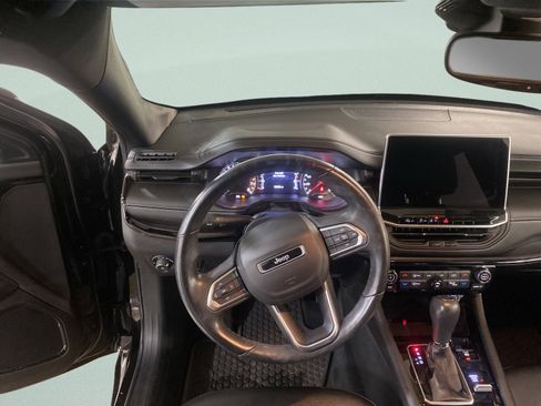 Used 2022 Jeep Compass Altitude w/ Convenience Group image 17