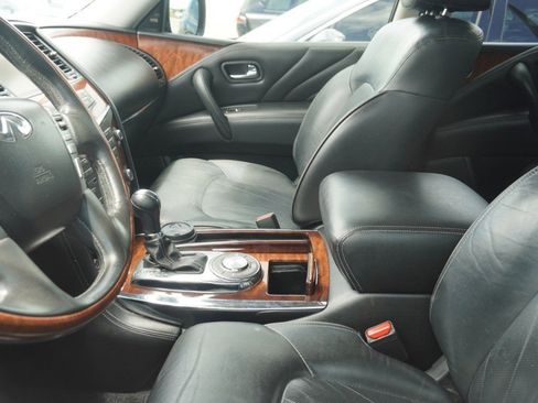 Used 2015 INFINITI QX80 2WD w/ Deluxe Technology Package image 8