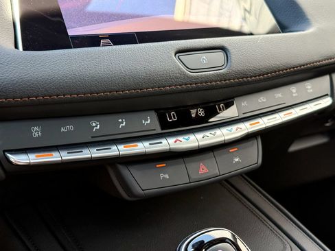 Used 2023 Cadillac XT4 Sport w/ Driver Assist Package AWD/4WD image 22