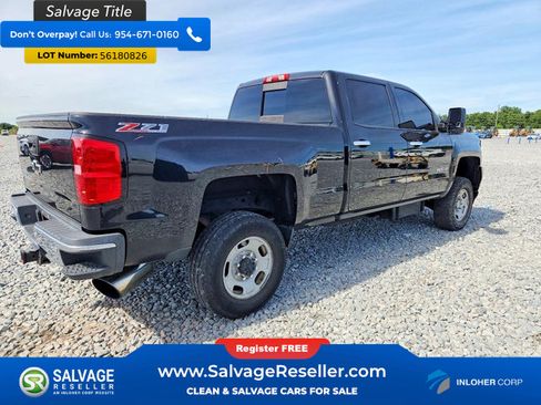 Used 2015 Chevrolet Silverado 2500 LTZ w/ Duramax Plus Package AWD/4WD image 4