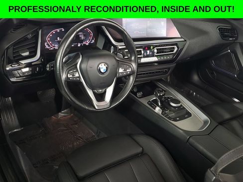 Used 2022 BMW Z4 sDrive30i w/ Driving Assistance Package RWD image 8