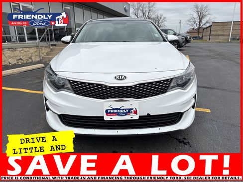 Used 2016 Kia Optima EX w/ Premium Package image 5