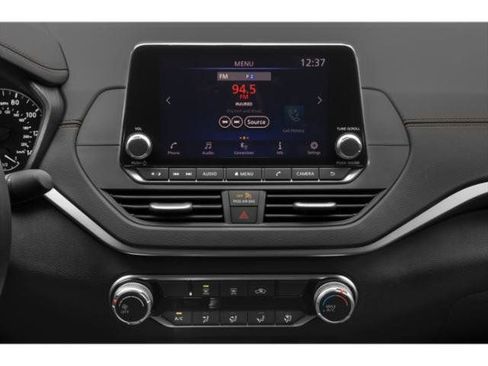 Certified 2021 Nissan Altima 2.5 SR FWD image 13