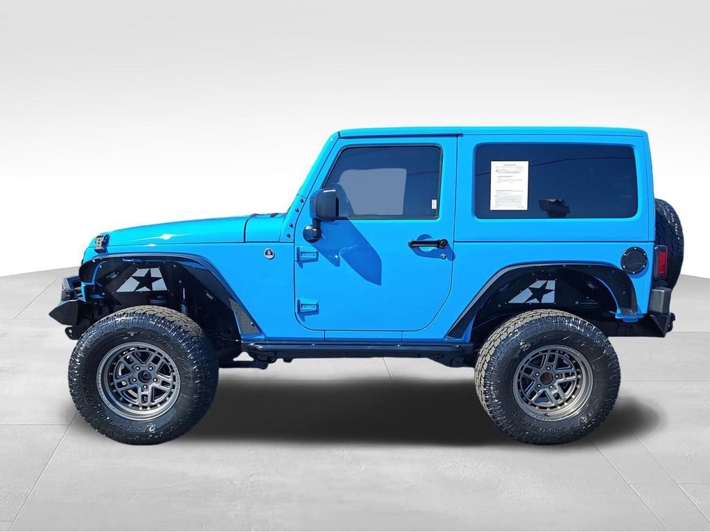 Used 2017 Jeep Wrangler Sahara AWD/4WD image 2