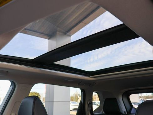 New 2026 Nissan Rogue SV image 9