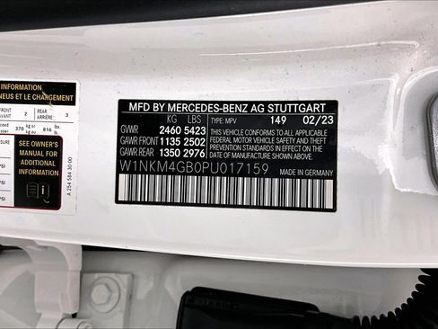 Used 2023 Mercedes-Benz GLC 300 image 32