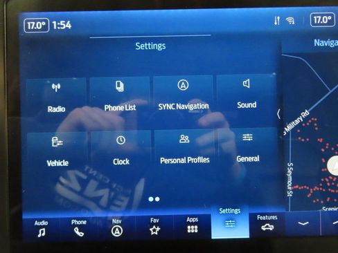 Used 2023 Ford F150 Lariat w/ Equipment Group 502A High image 18