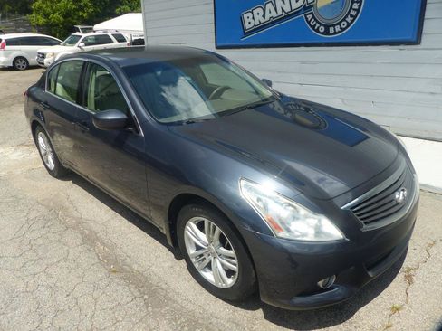 Used 2011 INFINITI G25 Journey RWD image 29