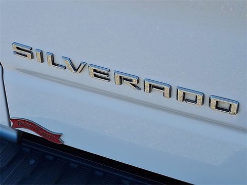 Used 2020 Chevrolet Silverado 1500 LTZ w/ LTZ Premium Package image 27