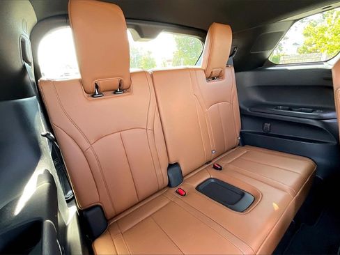 Certified 2025 INFINITI QX60 Autograph w/ Cargo Package image 33