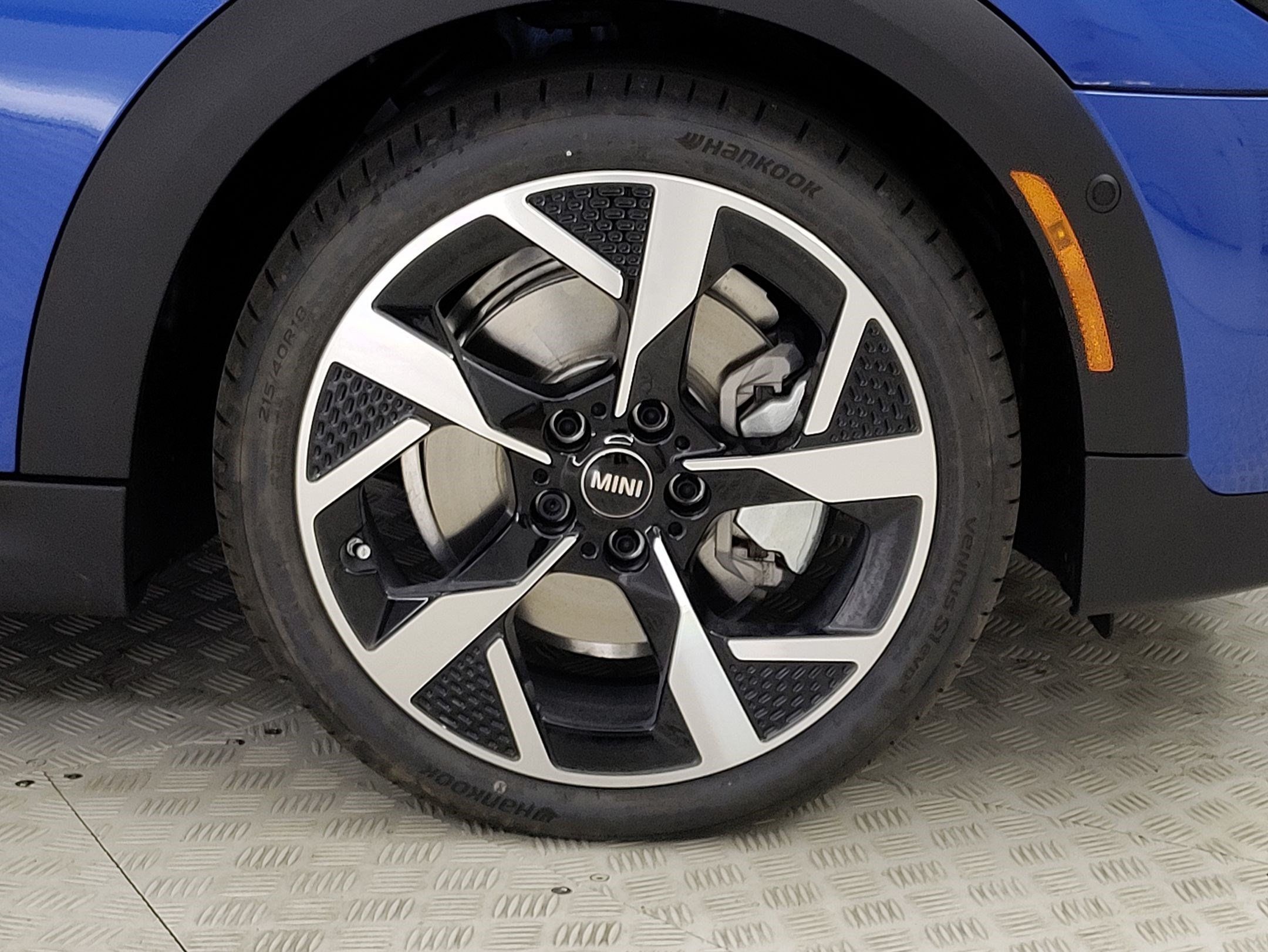 New 2026 MINI Cooper S FWD image 4
