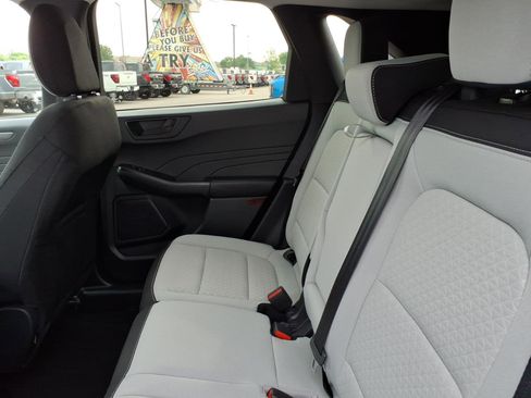 Used 2026 Ford Escape Active w/ Cold Weather Package AWD/4WD image 13