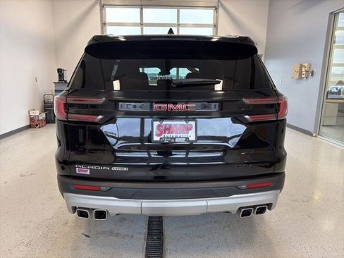 Used 2025 GMC Acadia Elevation w/ Elevation Premium Package AWD/4WD image 7