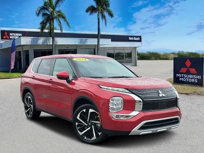 Used 2024 Mitsubishi Outlander SE