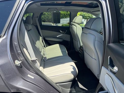 Used 2021 Acura RDX w/ Advance Package FWD image 16